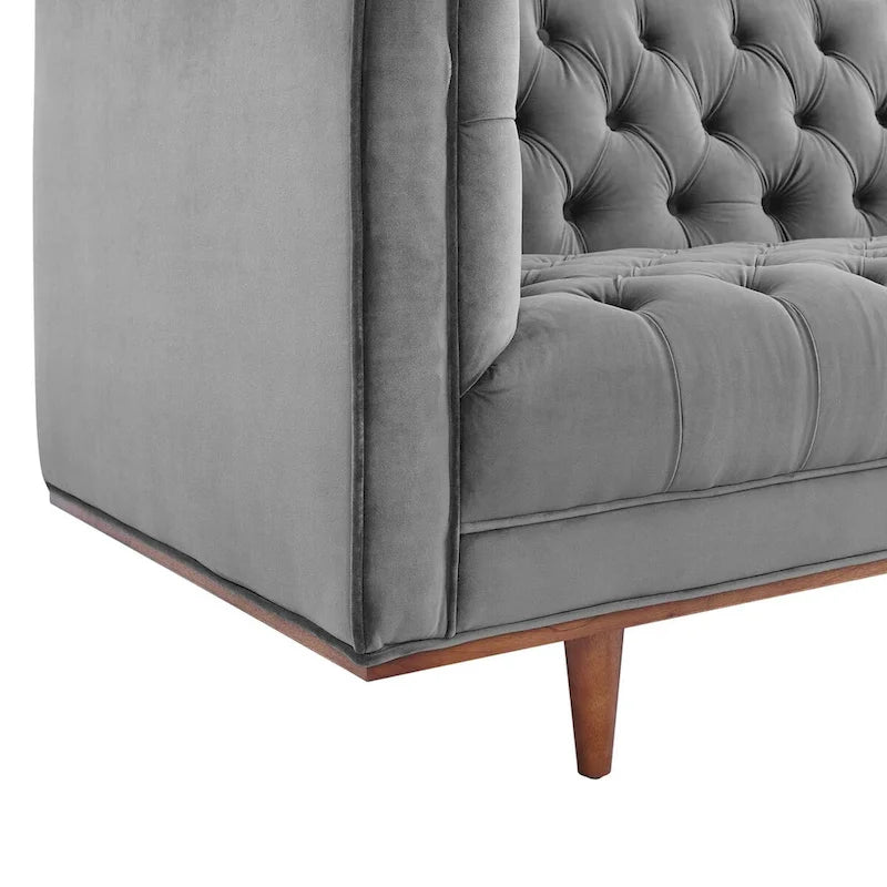 Sofa aus getuftetem Performance-Samt