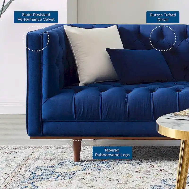 Sofa aus getuftetem Performance-Samt